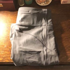 Grey lululemon leggings